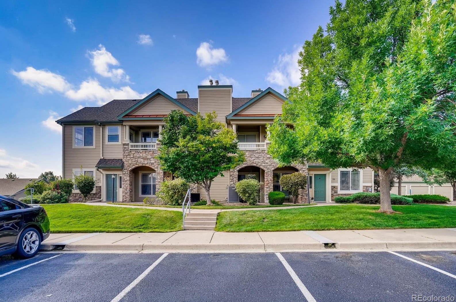 8374 Holland Way, Littleton CO  80128-9239 exterior