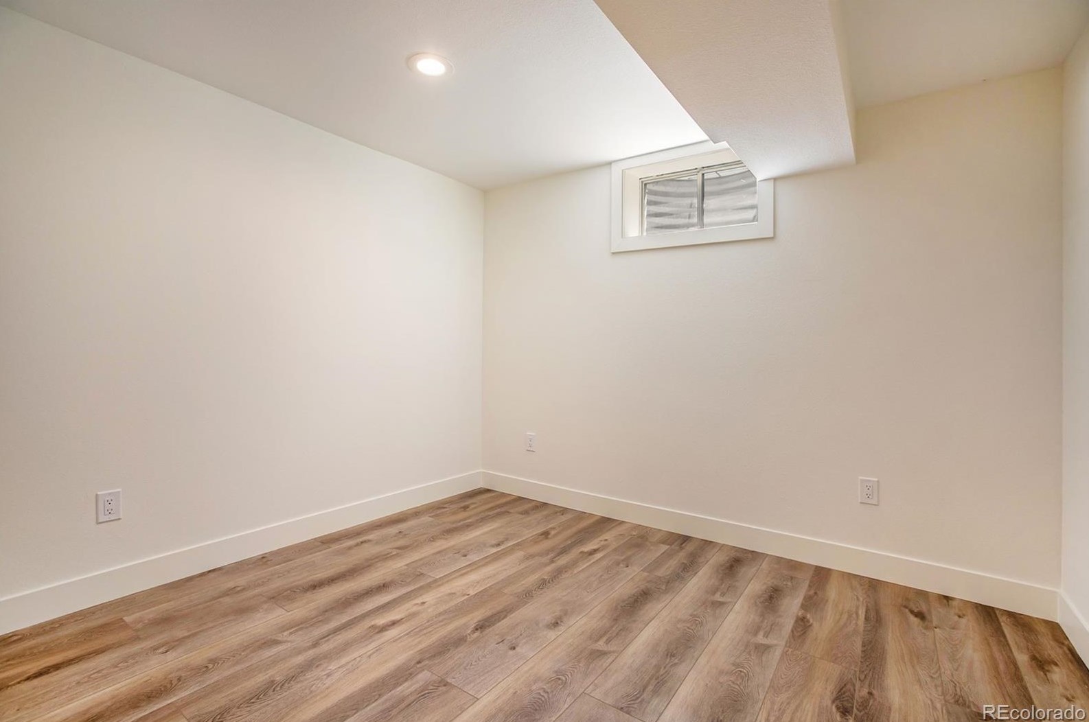 7036 Kendall Blvd, Littleton CO  80128-3932 exterior