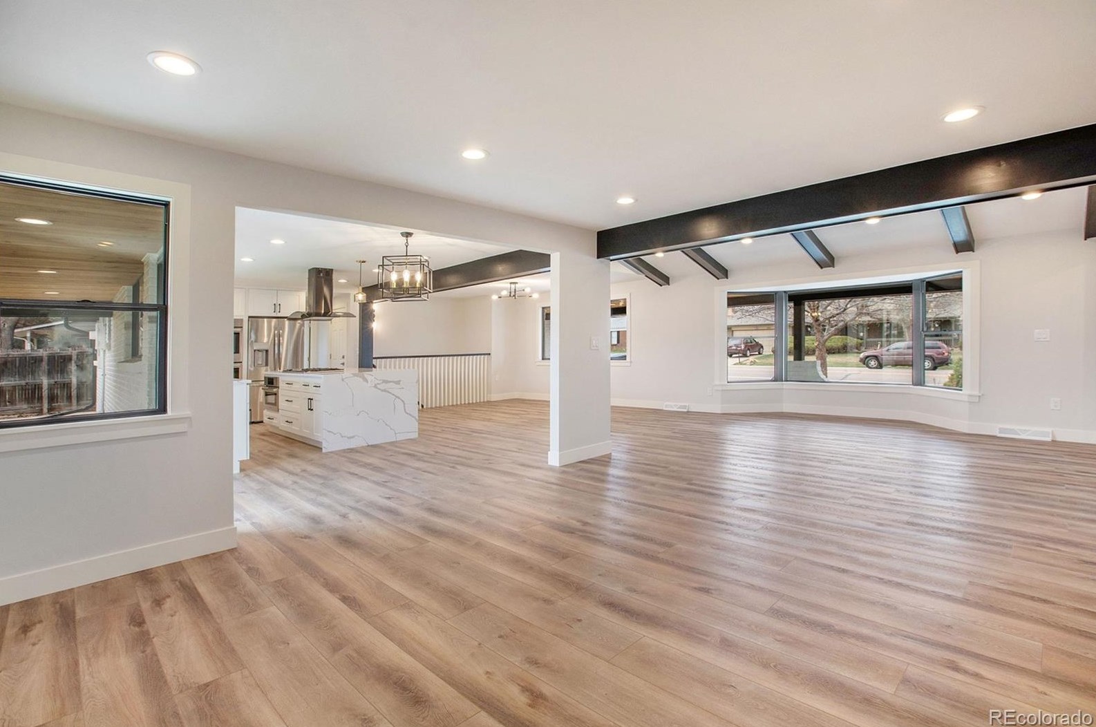 7036 Kendall Blvd, Littleton CO  80128-3932 exterior