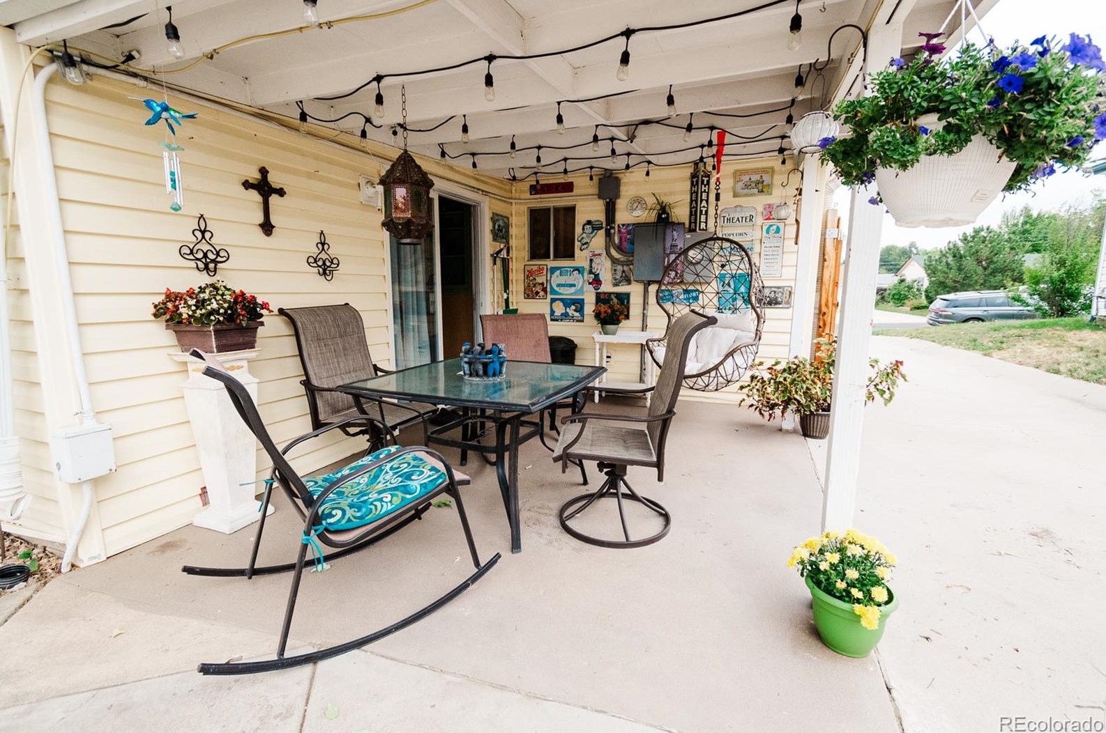 5241 Sherman St, Littleton CO 80121-1034 exterior