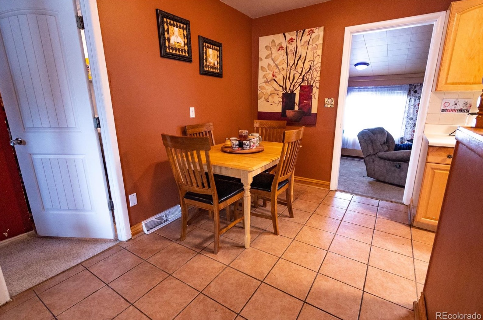 5241 Sherman St, Littleton CO 80121-1034 exterior