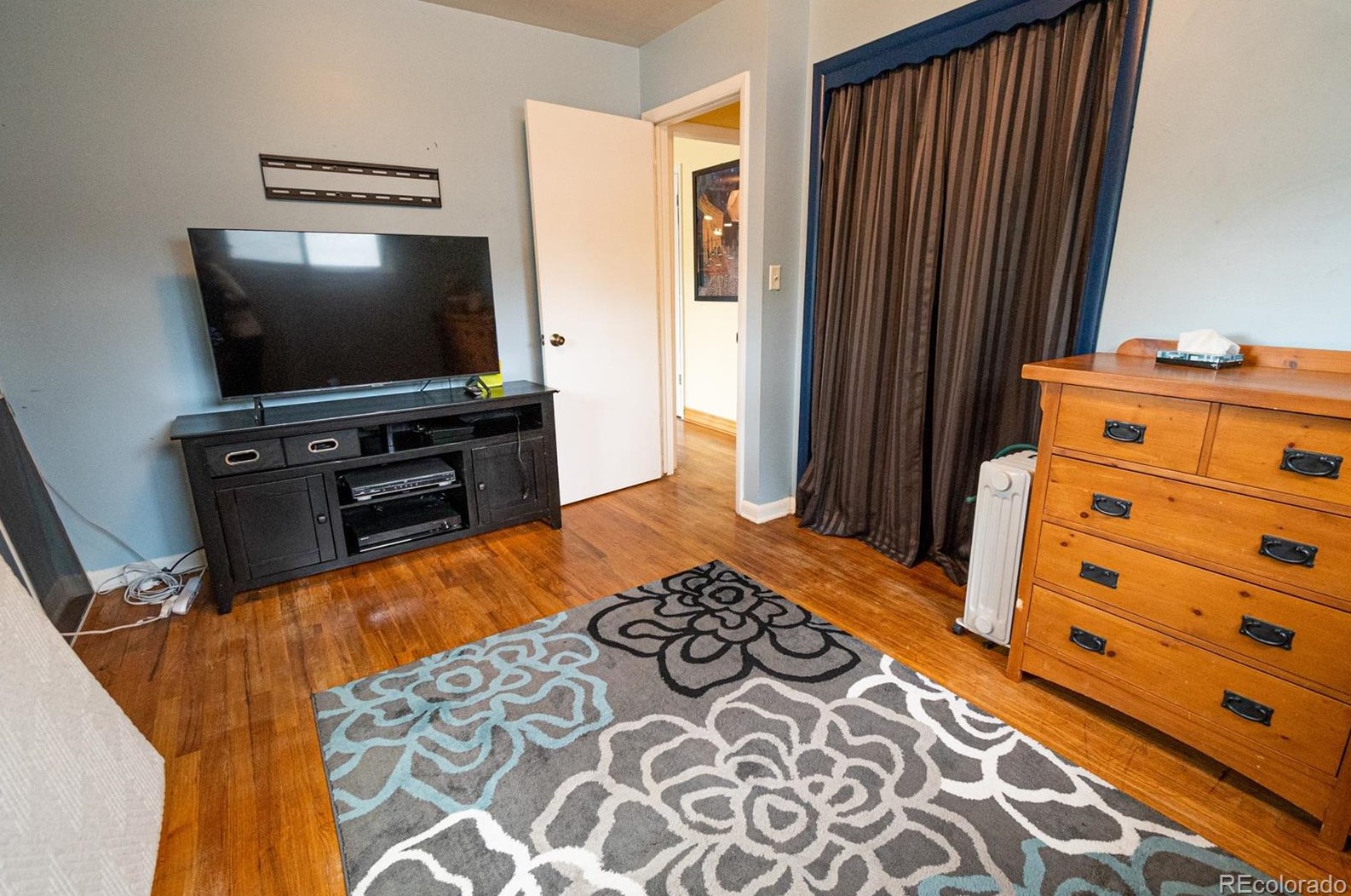 5241 Sherman St, Littleton CO 80121-1034 exterior