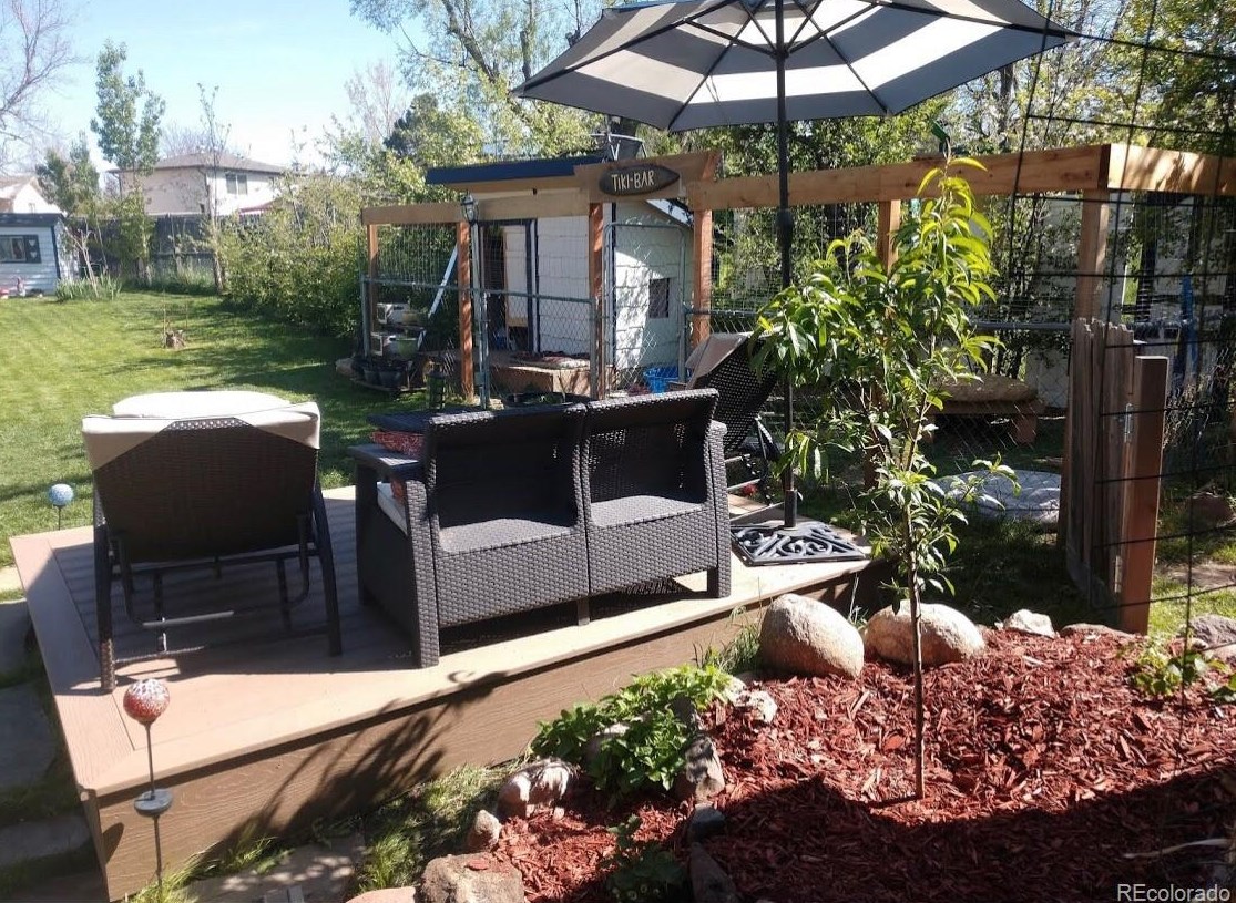 6534 Garland Way, Littleton CO 80123-3122 exterior