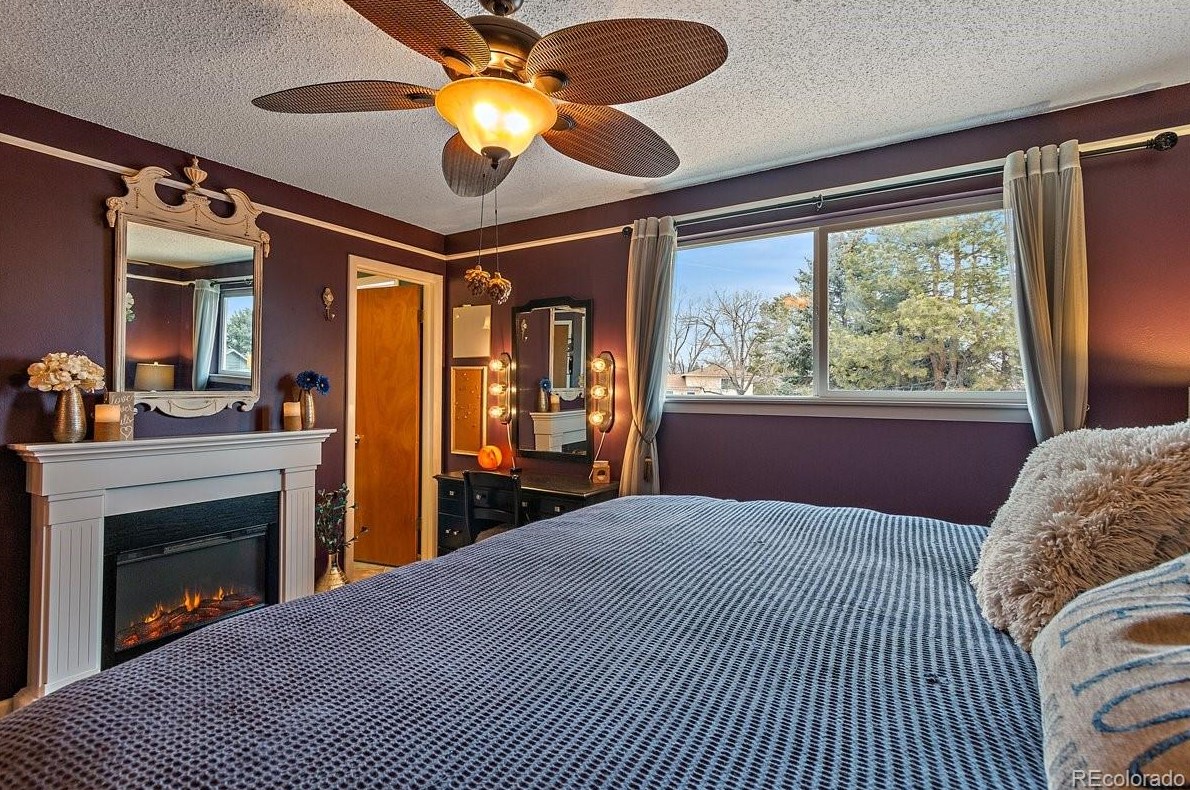 6534 Garland Way, Littleton CO 80123-3122 exterior