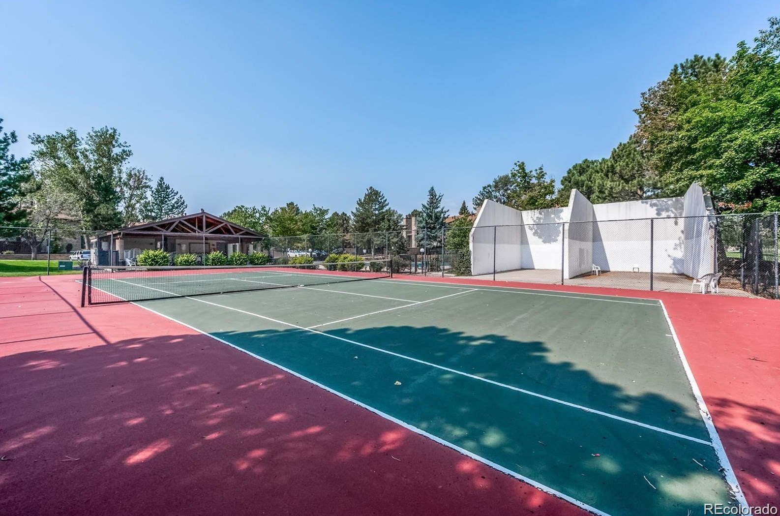 7720 87th Dr, Arvada CO  80005-1652 exterior