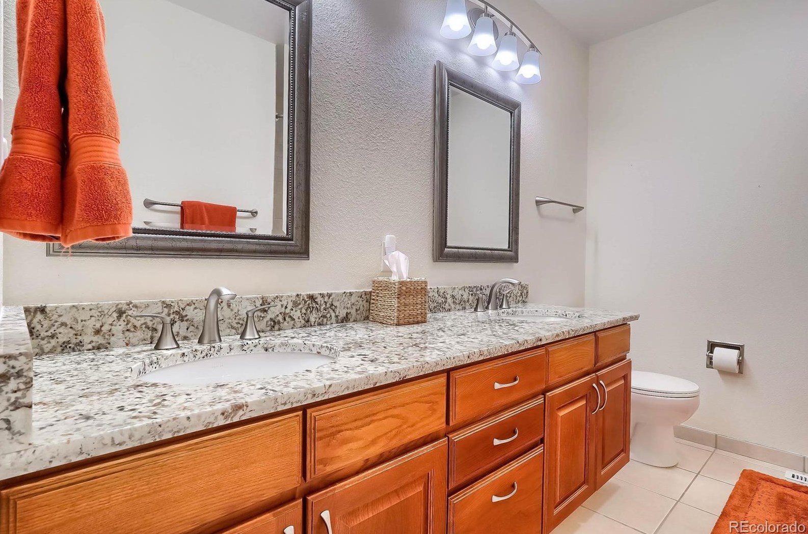 6502 Owens Ct, Littleton CO 80127-2417 exterior