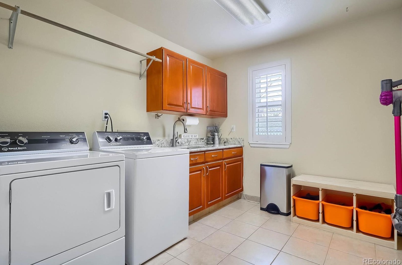 6502 Owens Ct, Littleton CO 80127-2417 exterior