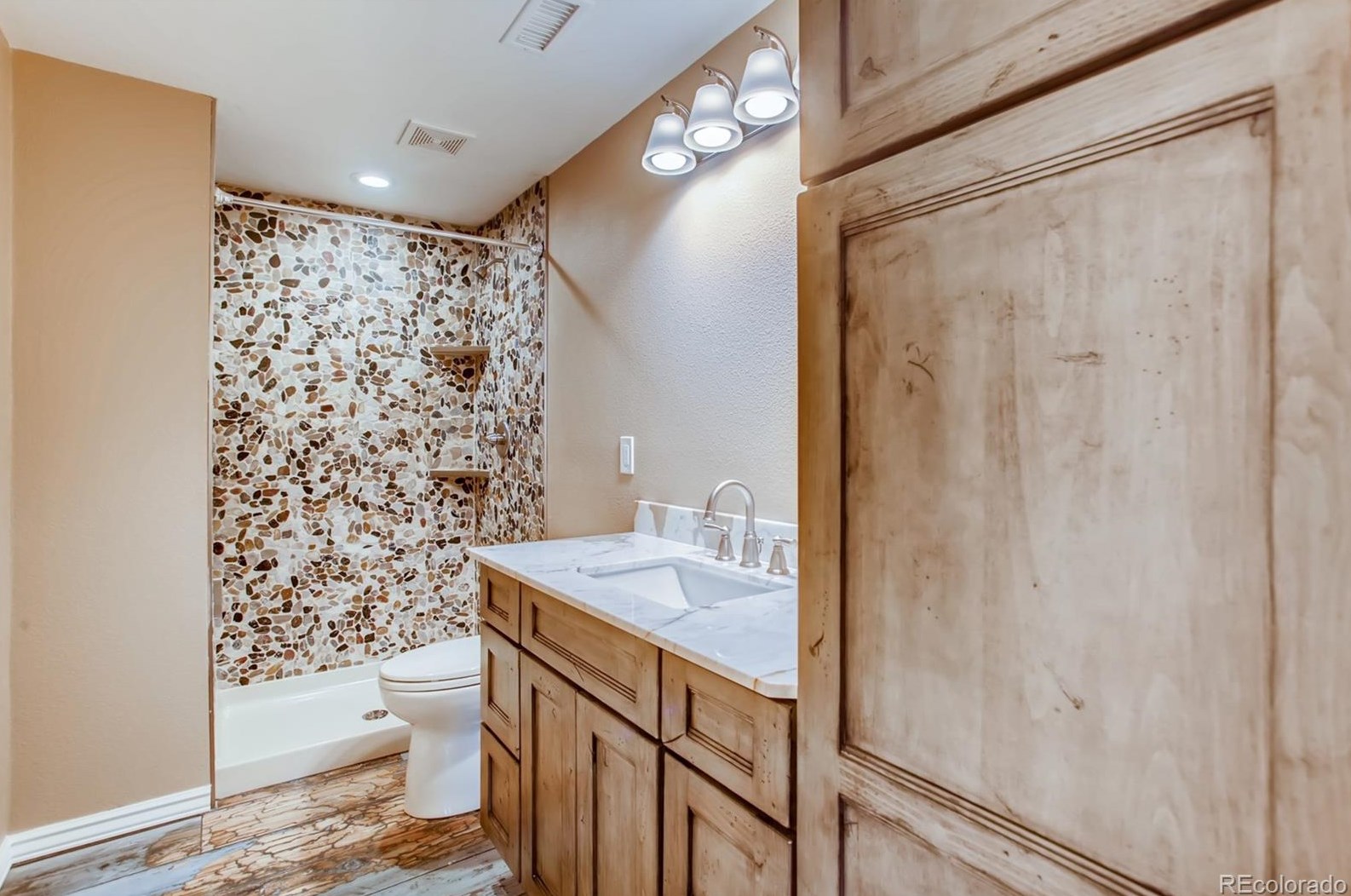 3077 Fox Sedge Ln, Littleton CO 80126-7591 exterior