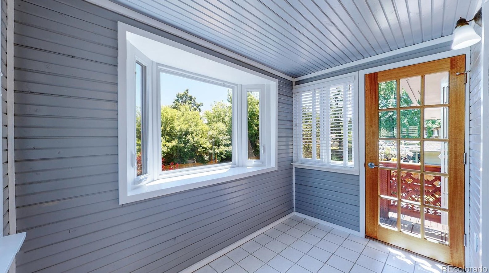 6964 Queen Cir, Arvada CO  80004-1371 exterior