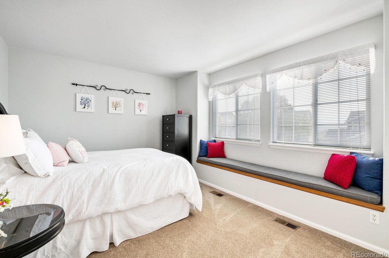 7404 Houstoun Waring Cir, Littleton CO 80120-3912 exterior