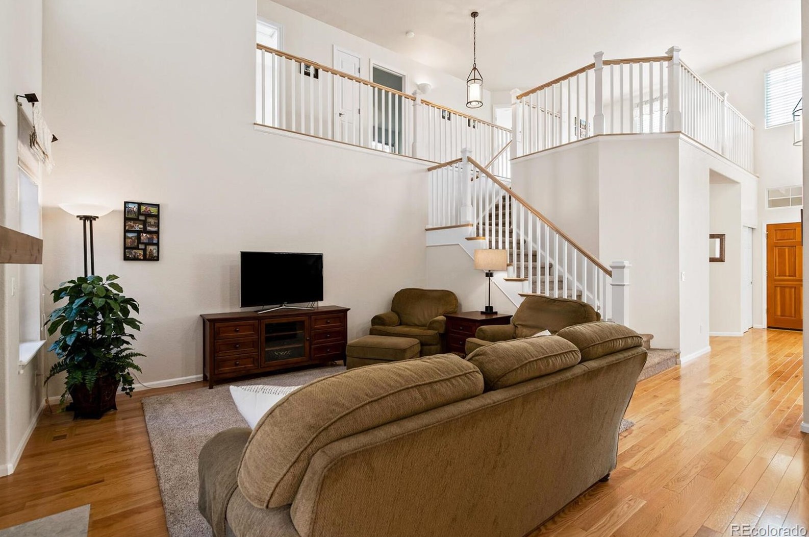 7404 Houstoun Waring Cir, Littleton CO 80120-3912 exterior