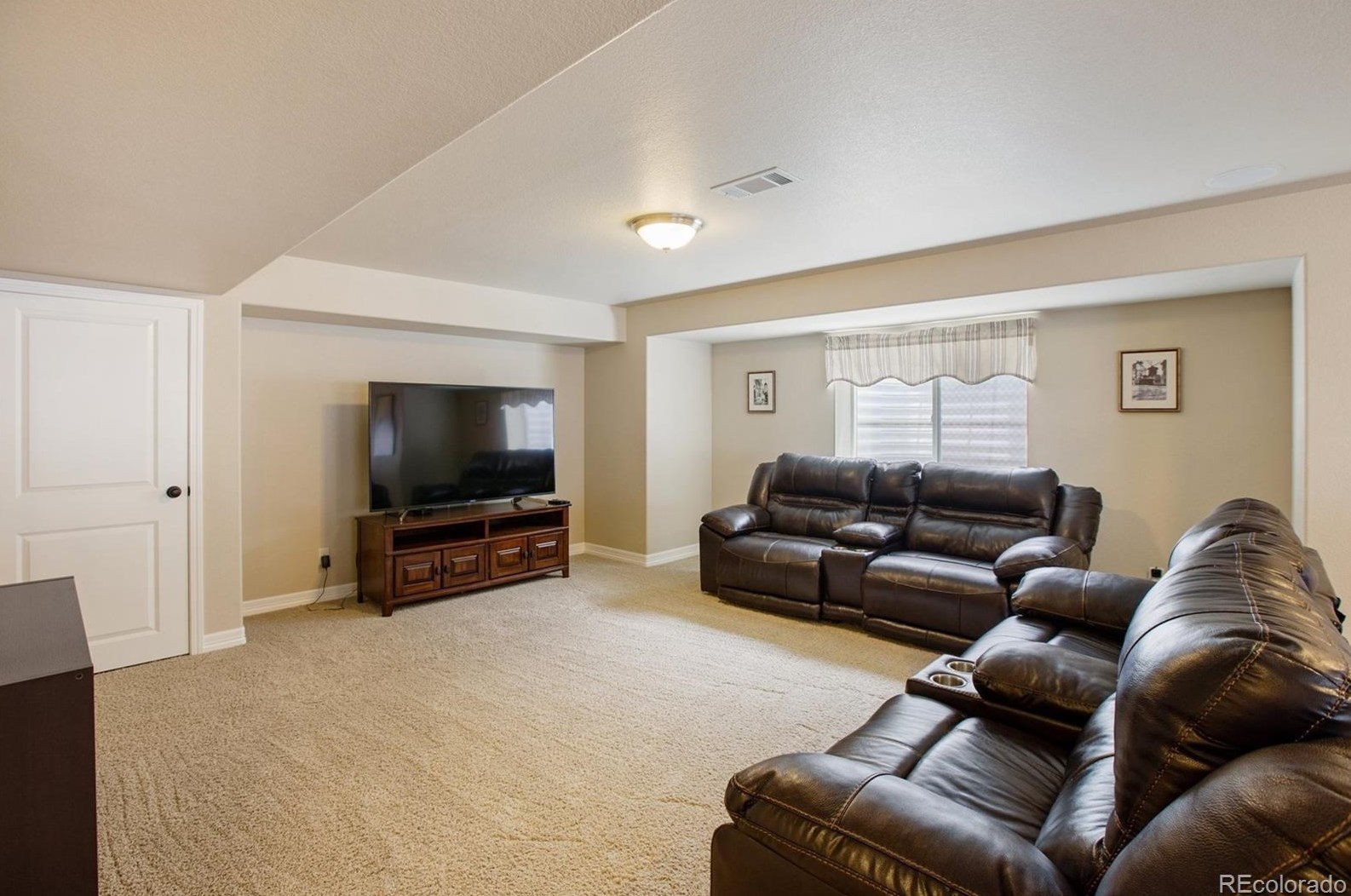 5061 Galloping Goose Way, Colorado Springs CO 80924-2915 exterior