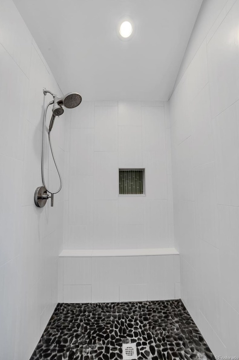 6545 Garfield Ct, Littleton CO 80122-2201 exterior