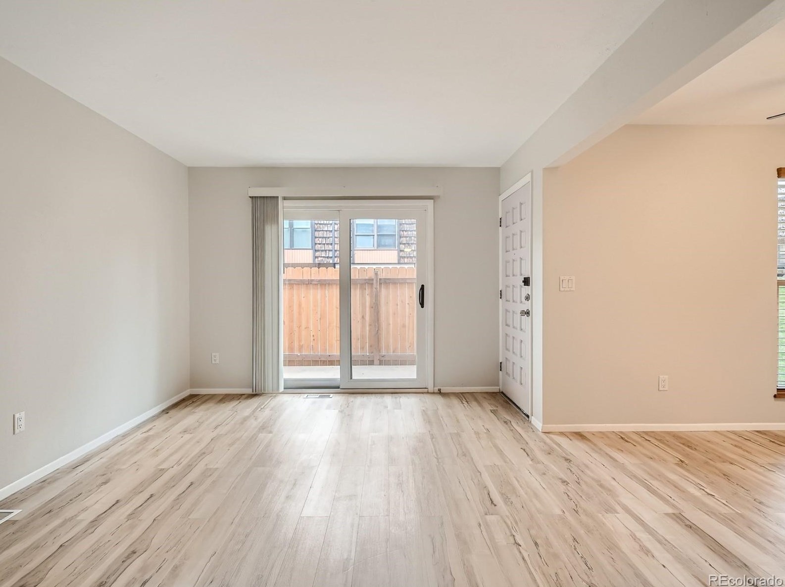 6461 Welch Ct, Arvada CO  80004-2204 exterior