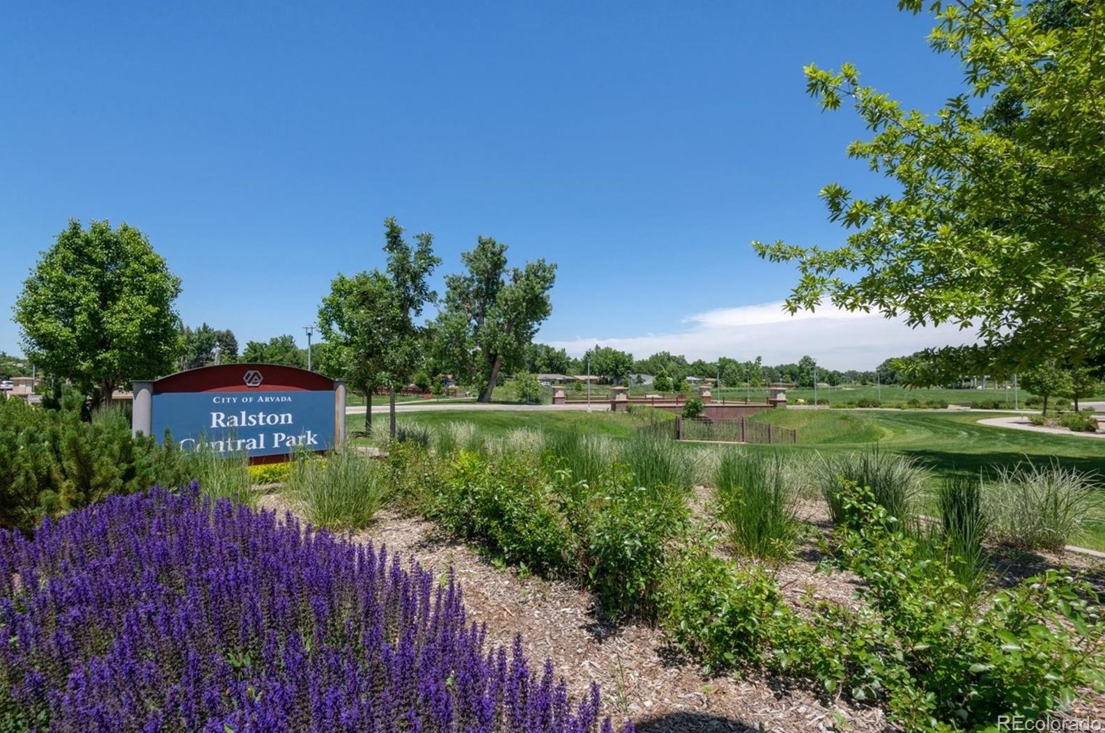 5933 Estes Ct, Arvada CO  80004-5447 exterior