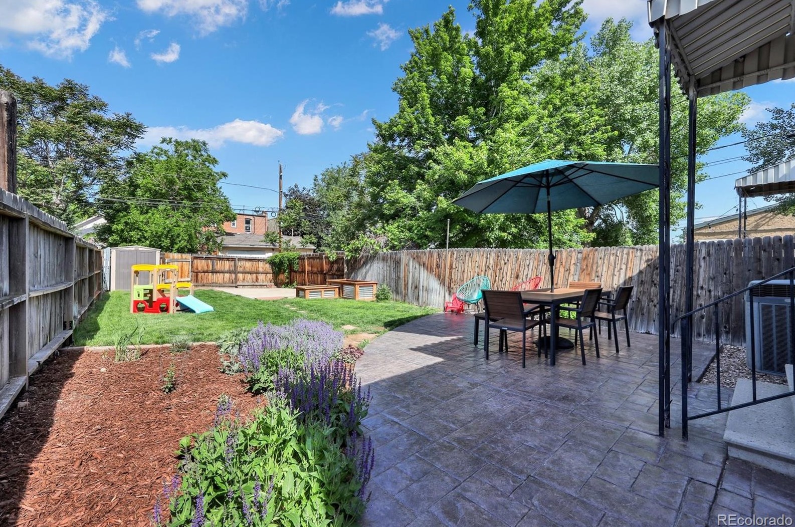 2537 Race St, Denver CO 80206-4652 exterior