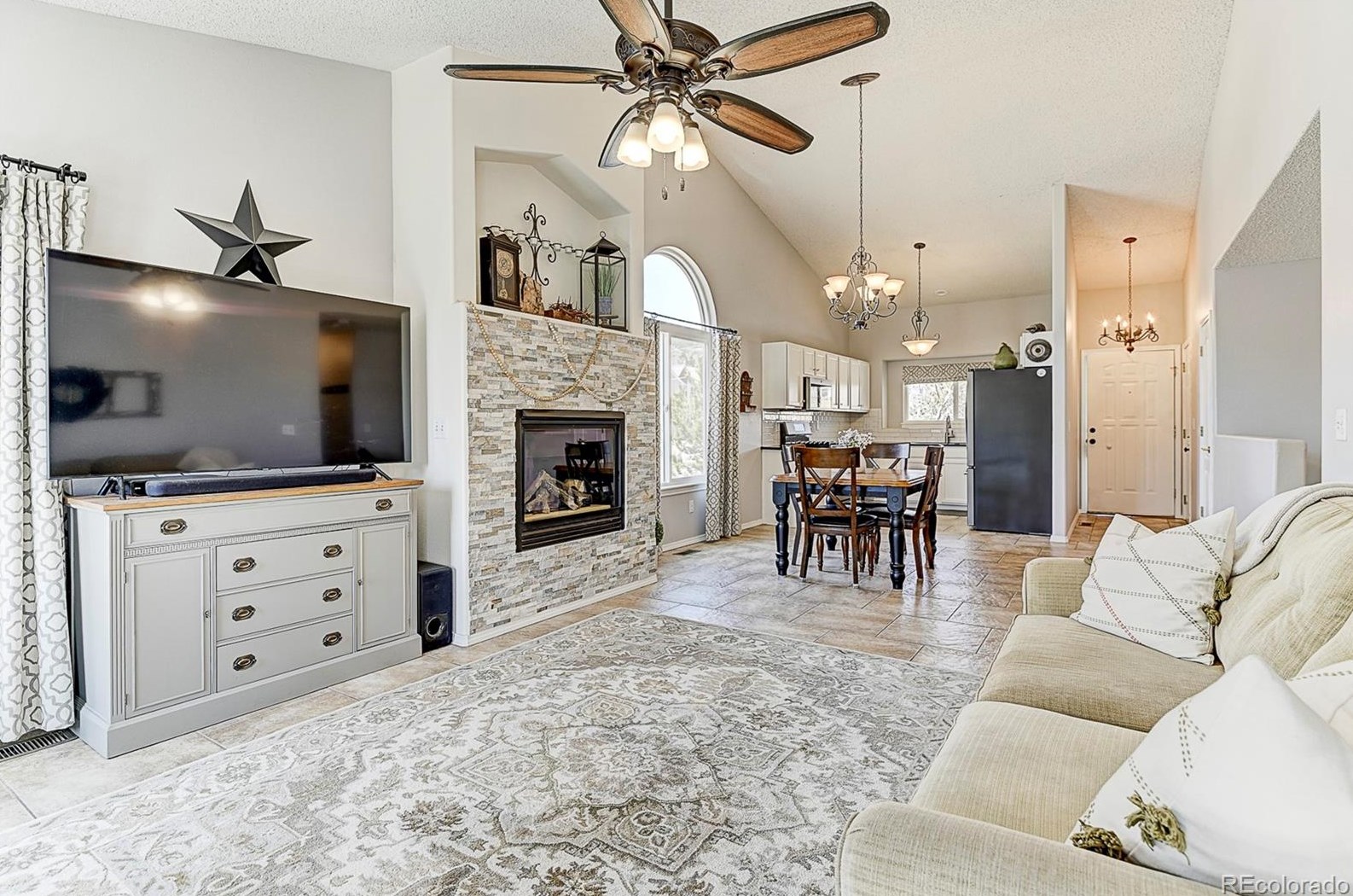 21 Sailing Way, Palmer Lake CO 80133-9103 exterior