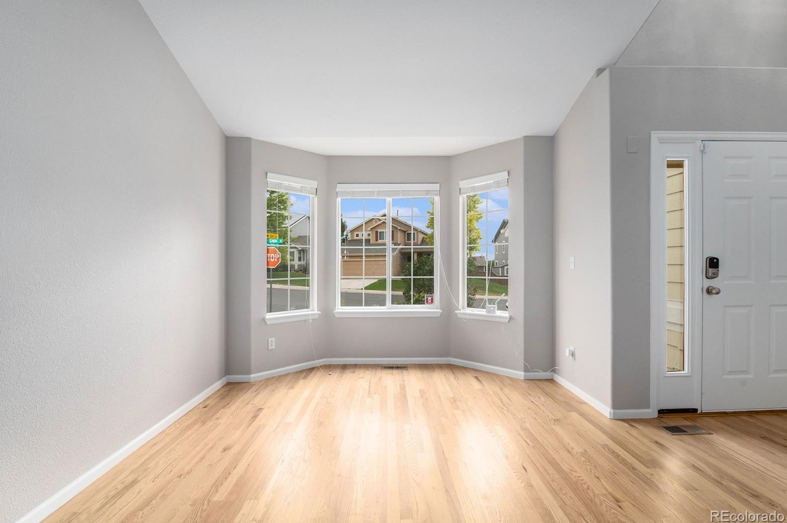 10264 Royal Eagle St, Littleton CO  80129-6969 exterior