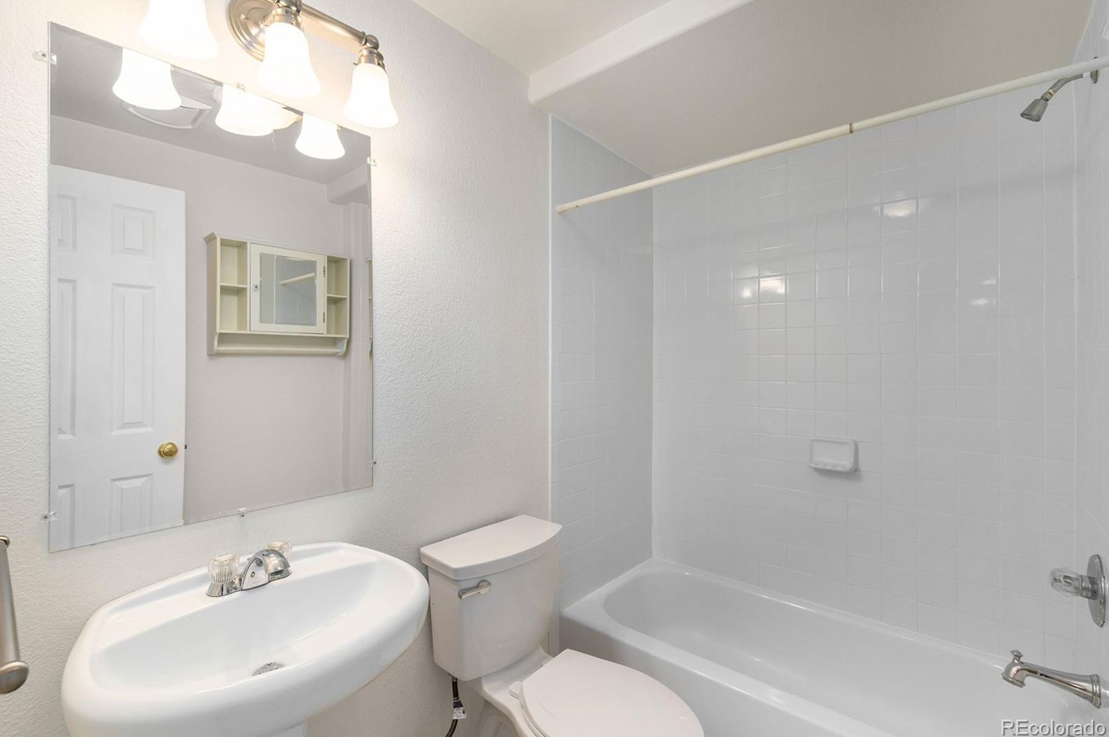 10264 Royal Eagle St, Littleton CO  80129-6969 exterior