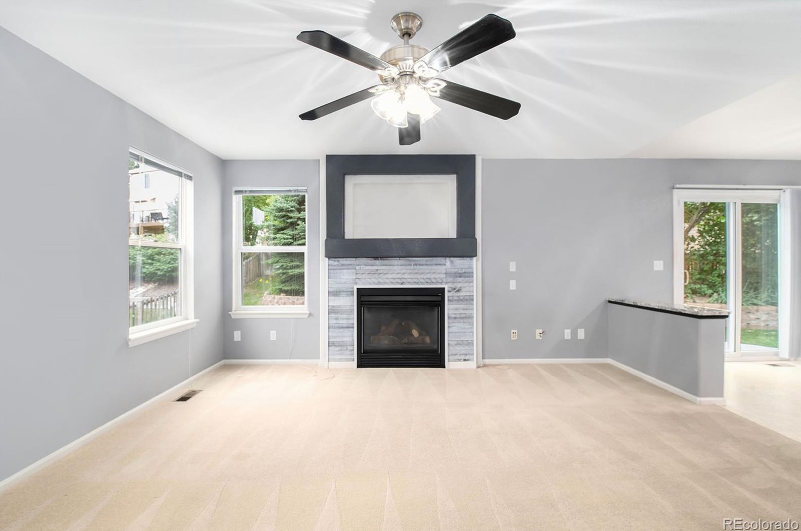 10264 Royal Eagle St, Littleton CO  80129-6969 exterior