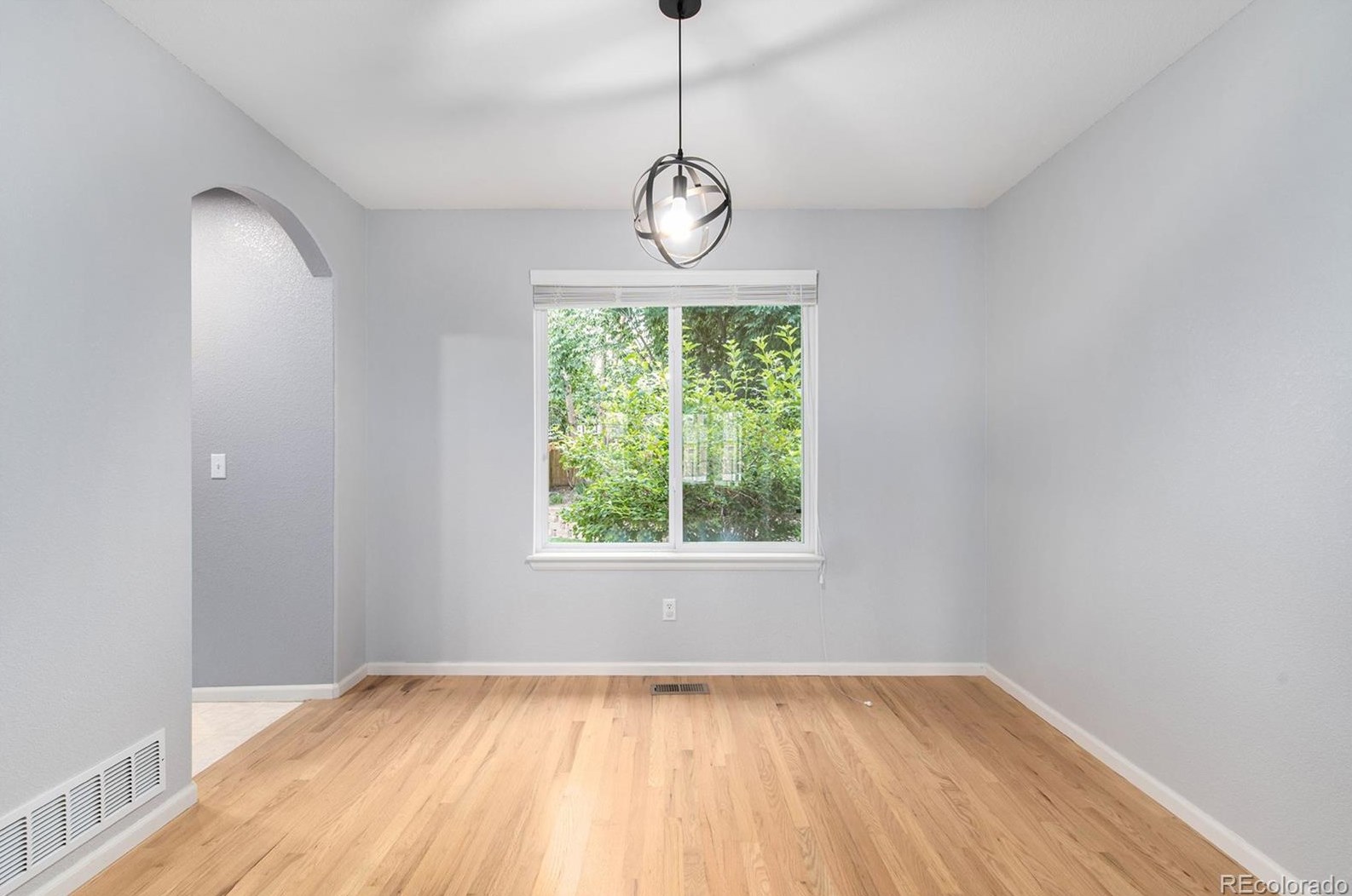 10264 Royal Eagle St, Littleton CO  80129-6969 exterior