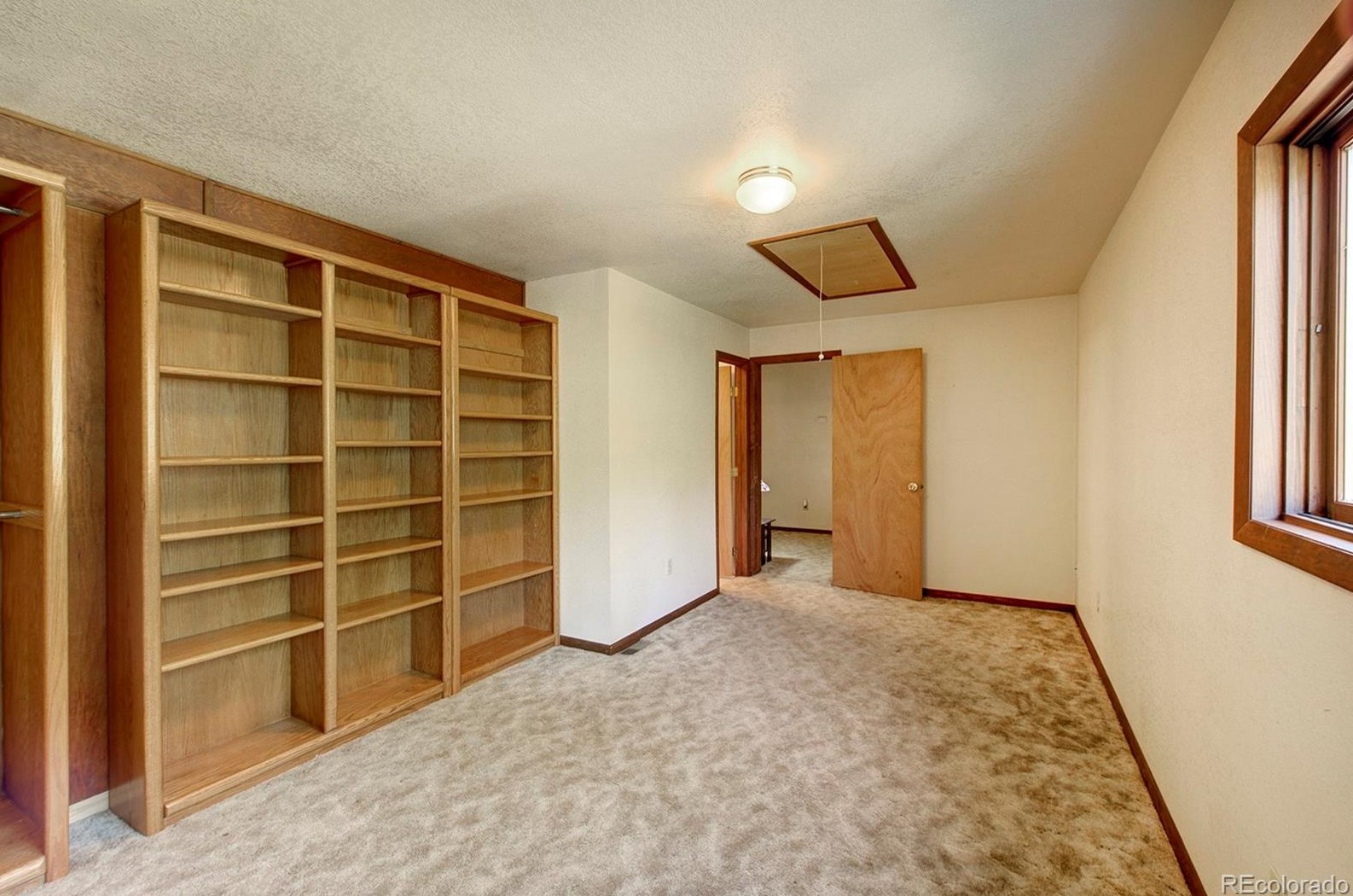 11250 Deer Creek Rd, Littleton CO  80127-9509 exterior