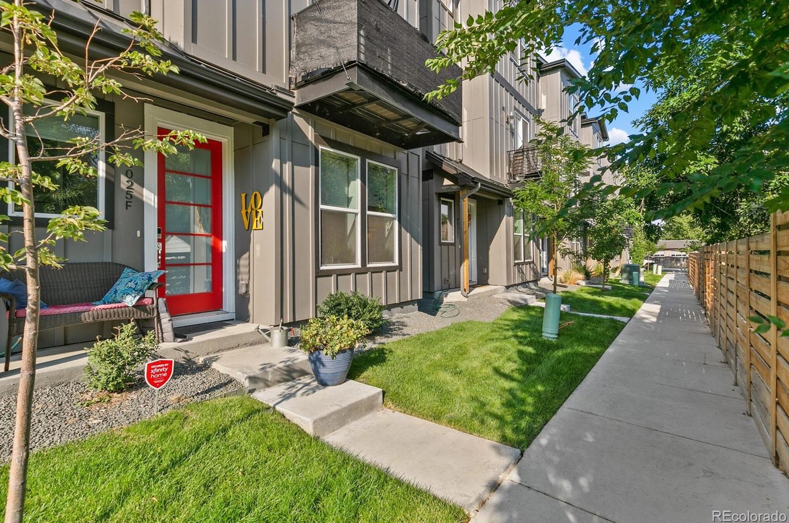 6019 Benton St, Arvada CO  80003-5241 exterior