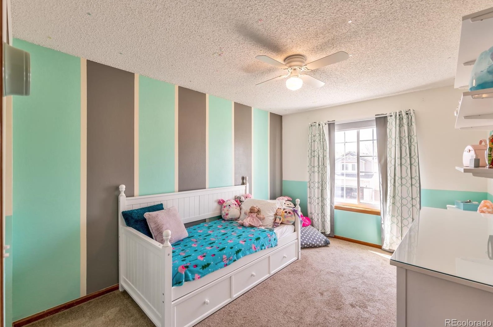 9943 Sydney Ln, Littleton CO 80130-6821 exterior