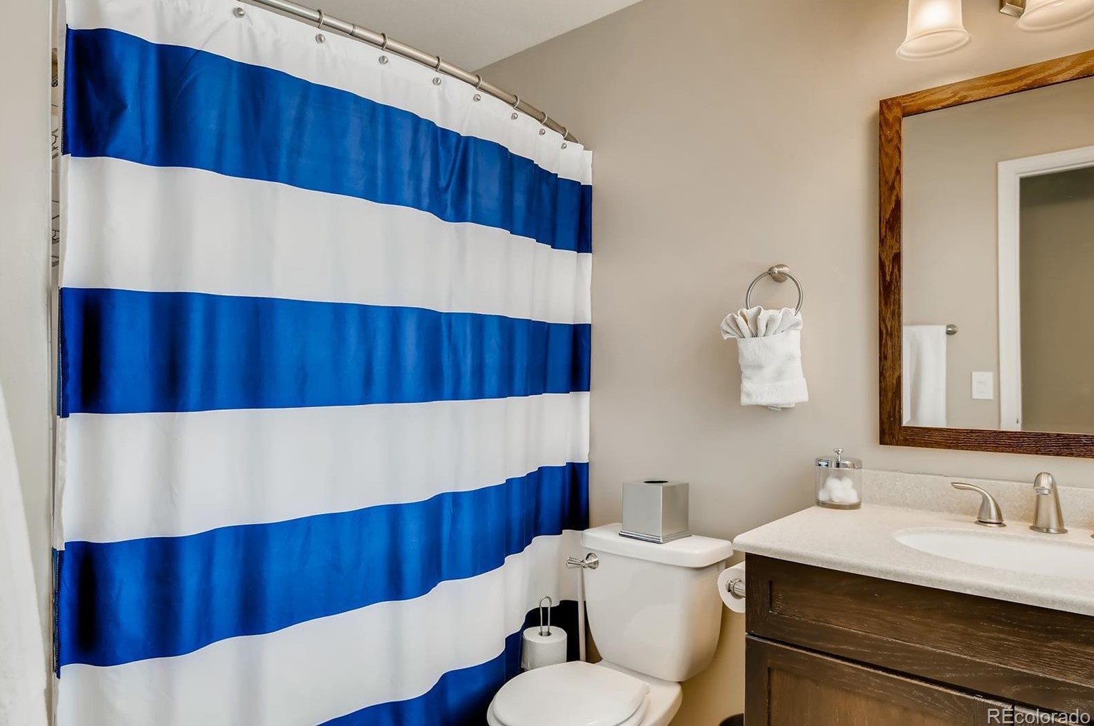 21 Amaranth Dr, Littleton CO 80127-2611 exterior