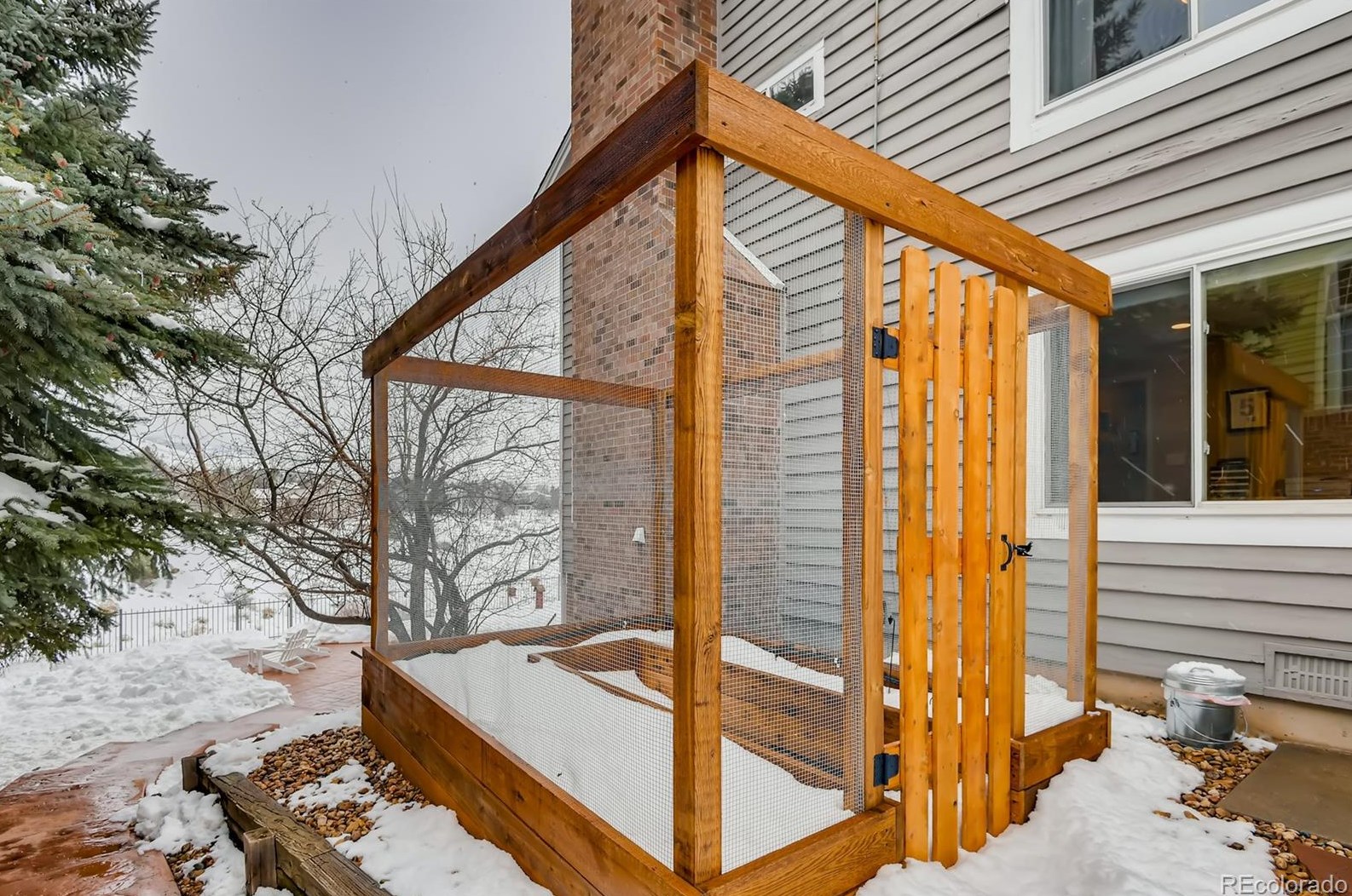 21 Amaranth Dr, Littleton CO 80127-2611 exterior