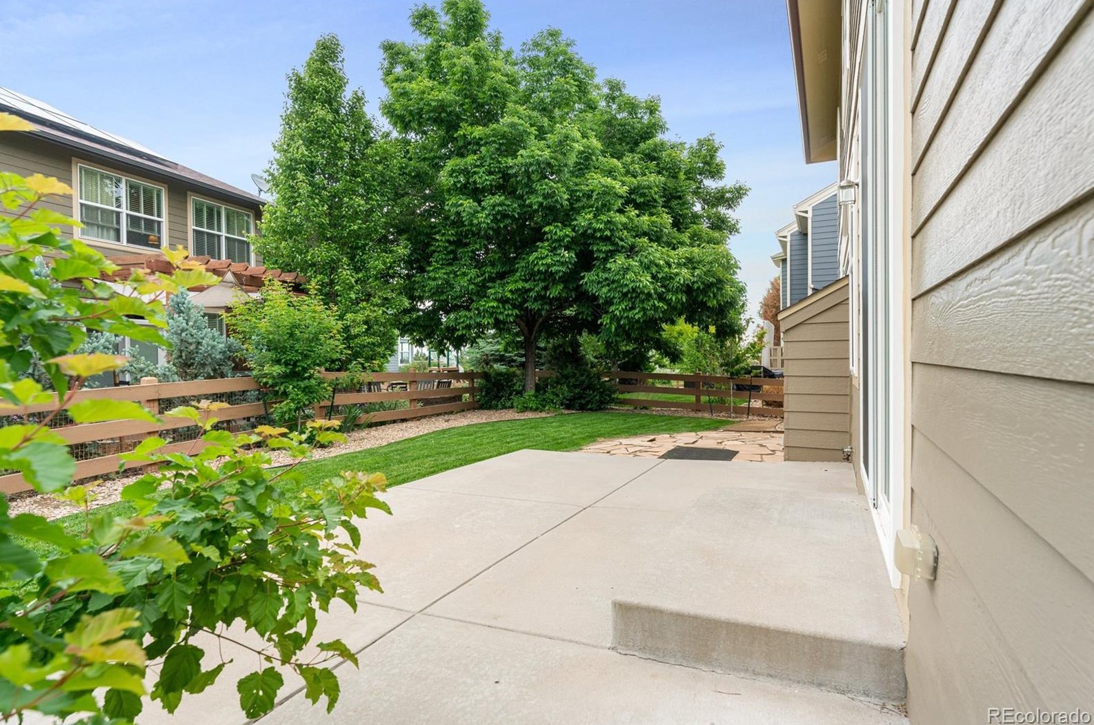 8320 Arbutus St, Arvada CO  80002-1724 exterior