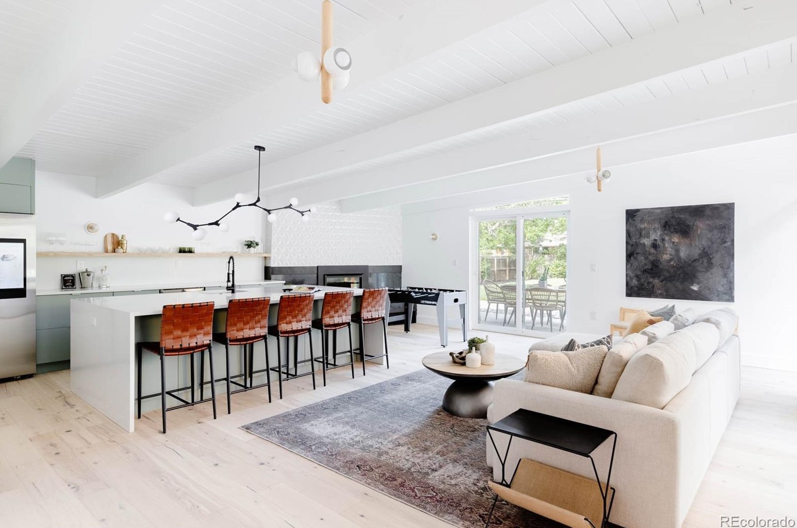 6052 Aberdeen St, Littleton CO  80120-2707 exterior