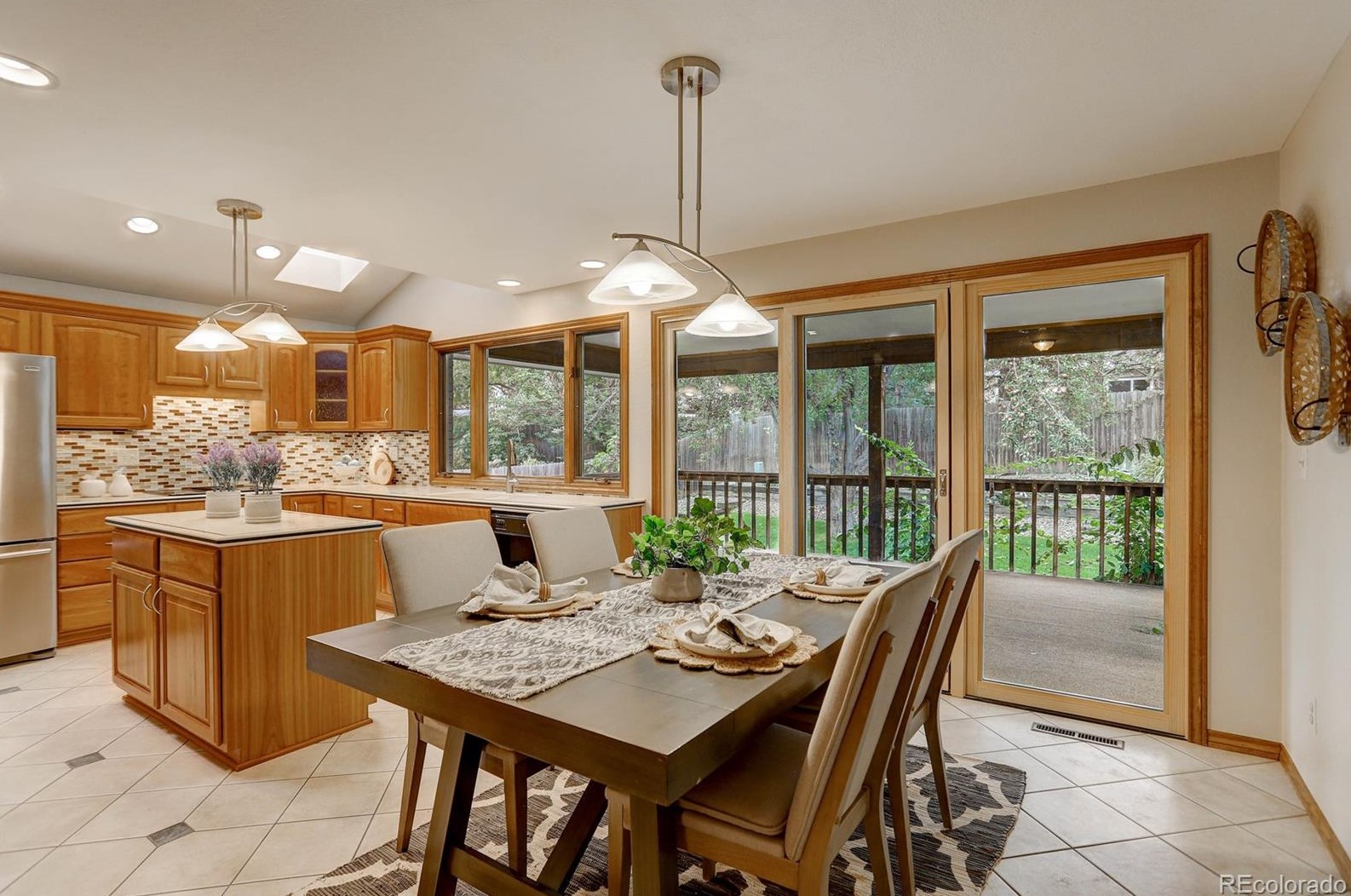 7834 Friend Dr, Littleton CO 80128-5546 exterior