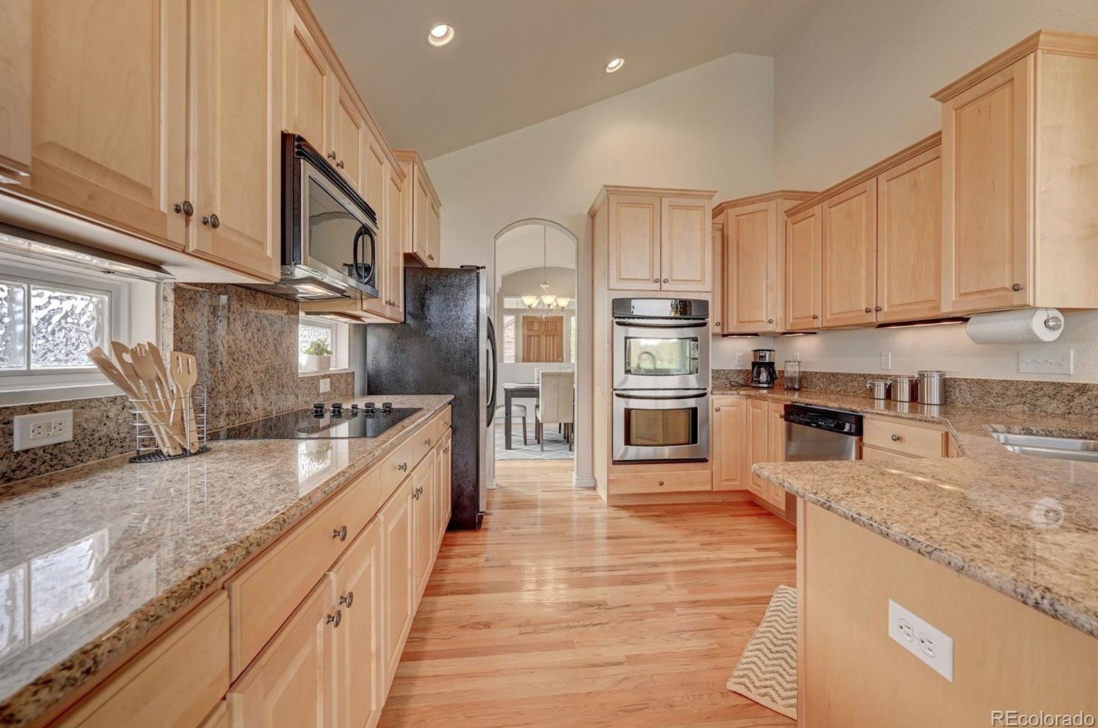 7461 Isabell Cir, Arvada CO  80007-7814 exterior
