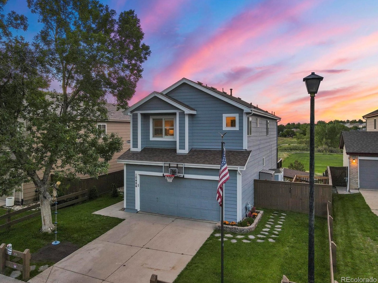 10484 Hollyhock Ct, Littleton CO 80129-6312 exterior