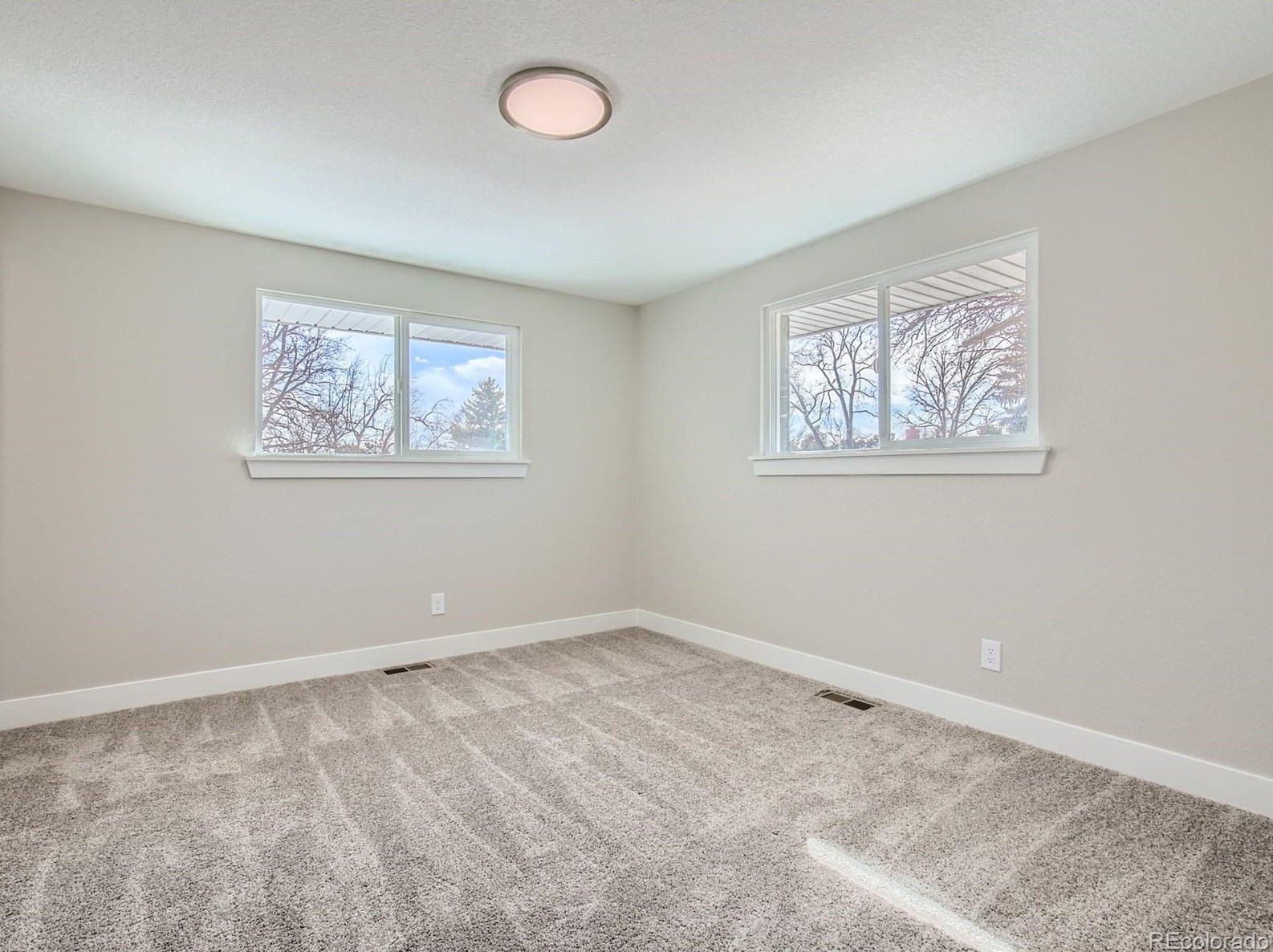 6022 Welch St, Arvada CO  80004-3944 exterior