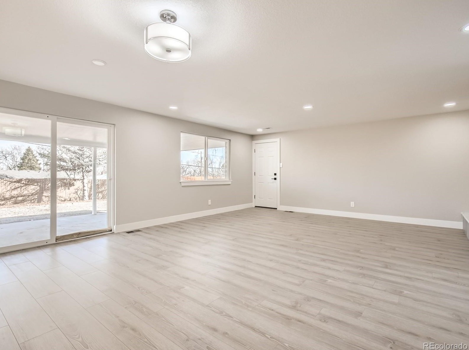 6022 Welch St, Arvada CO  80004-3944 exterior