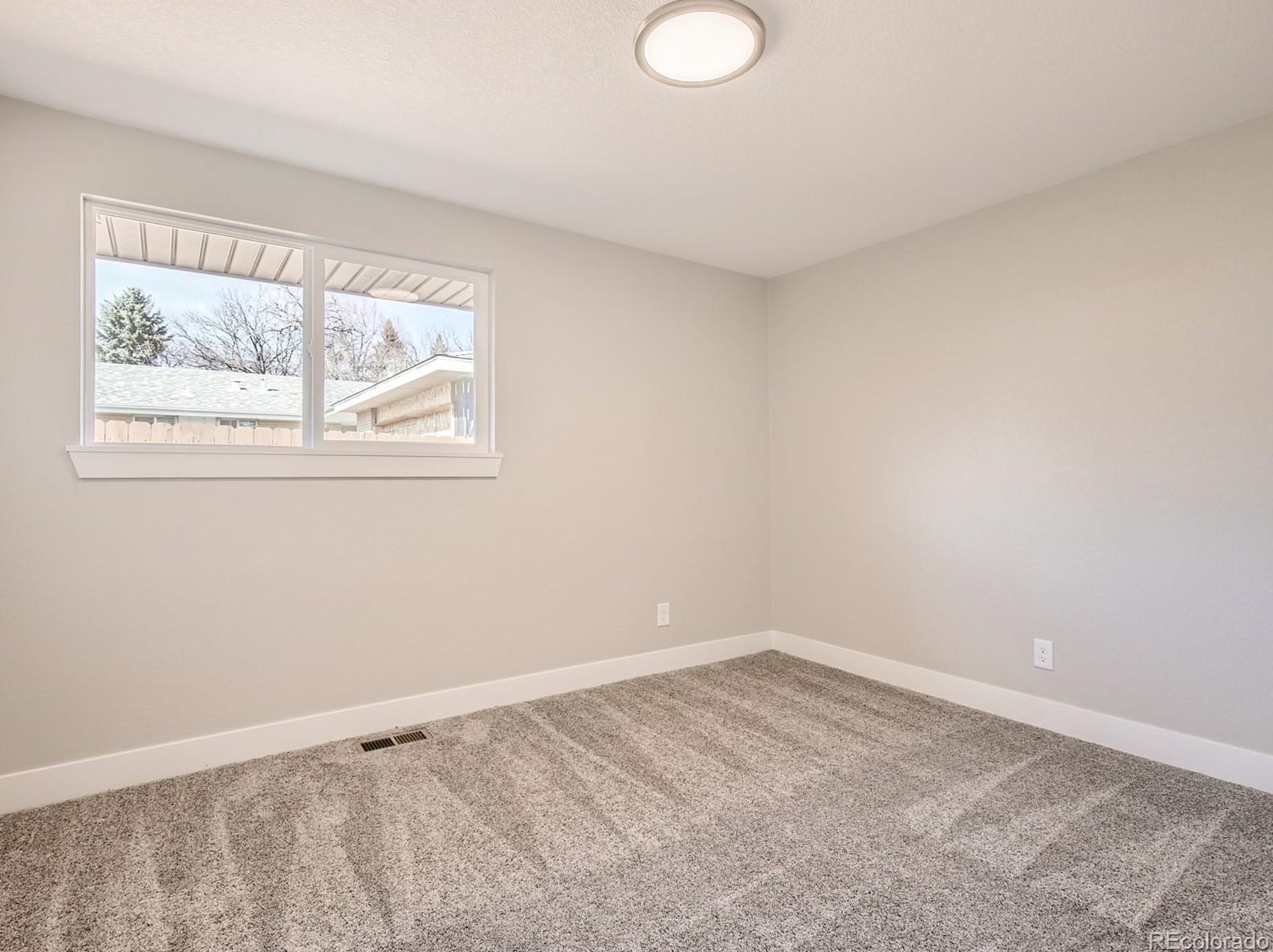 6022 Welch St, Arvada CO  80004-3944 exterior