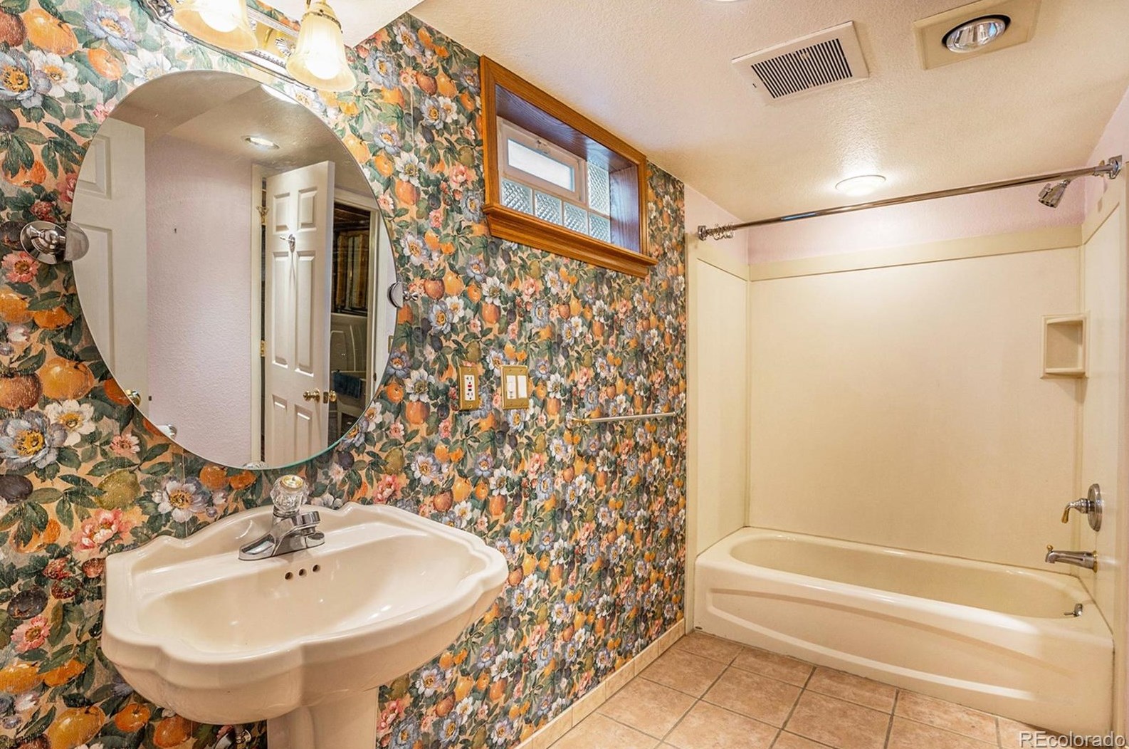 6727 Eaton St, Arvada CO  80003-4248 exterior