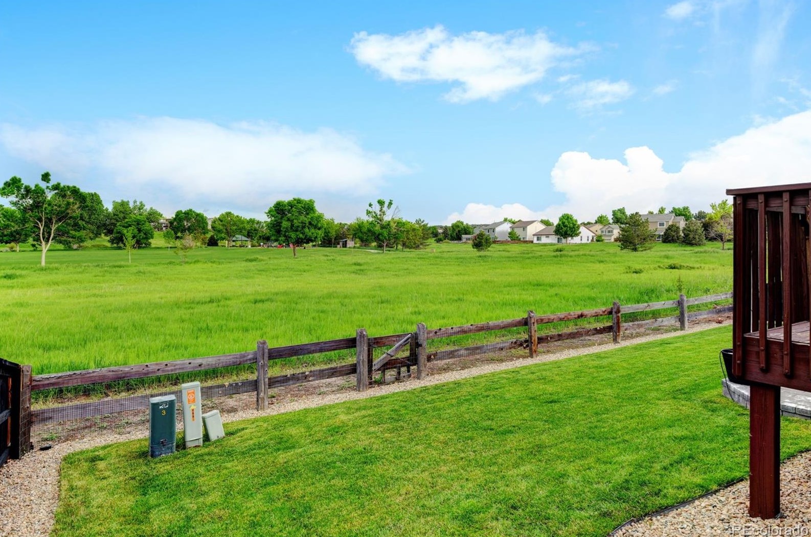 9882 Atherton Way, Littleton CO 80130-7189 exterior