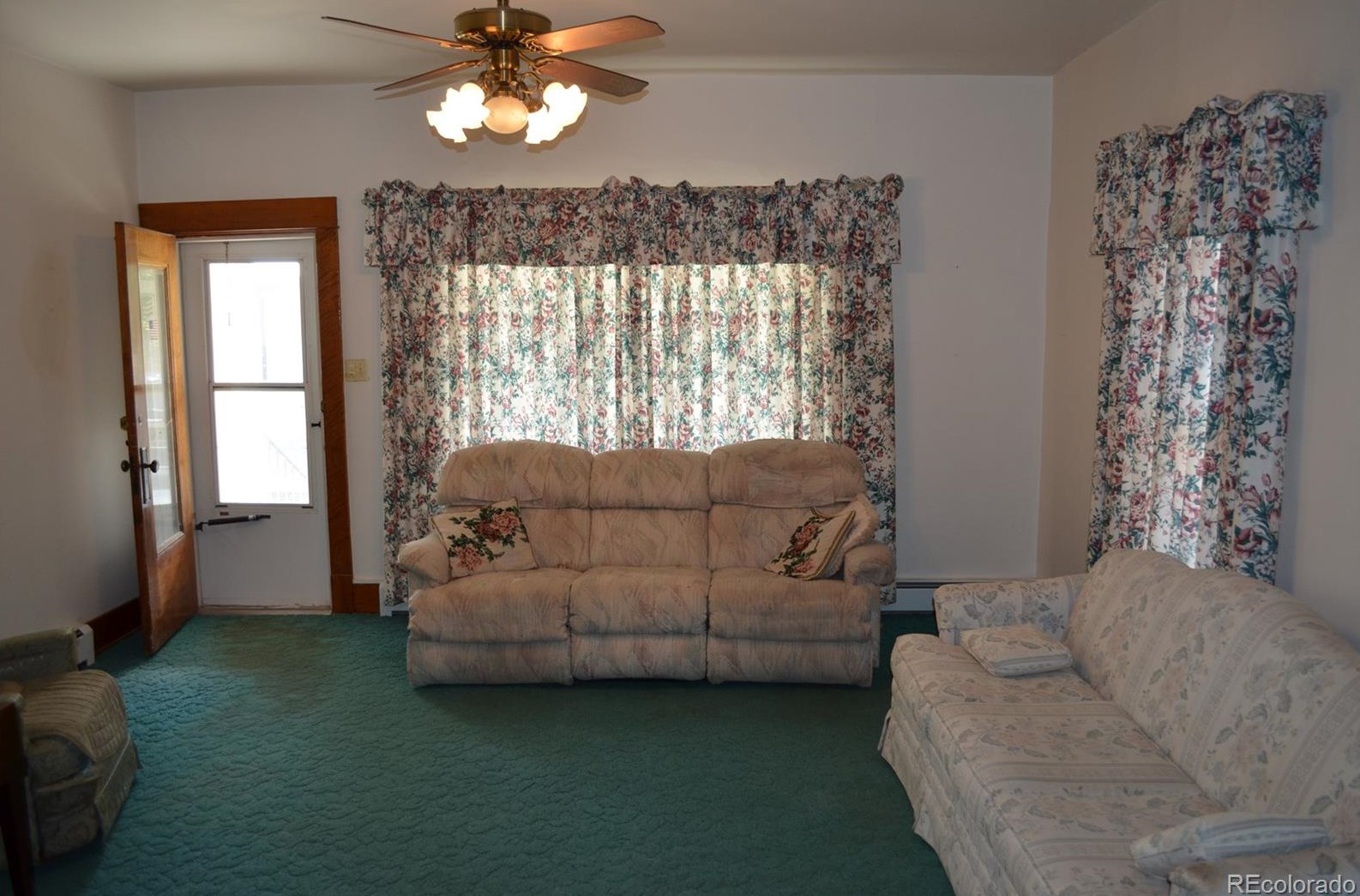 324 Iowa Ave, Stratton CO  80836-1374 exterior