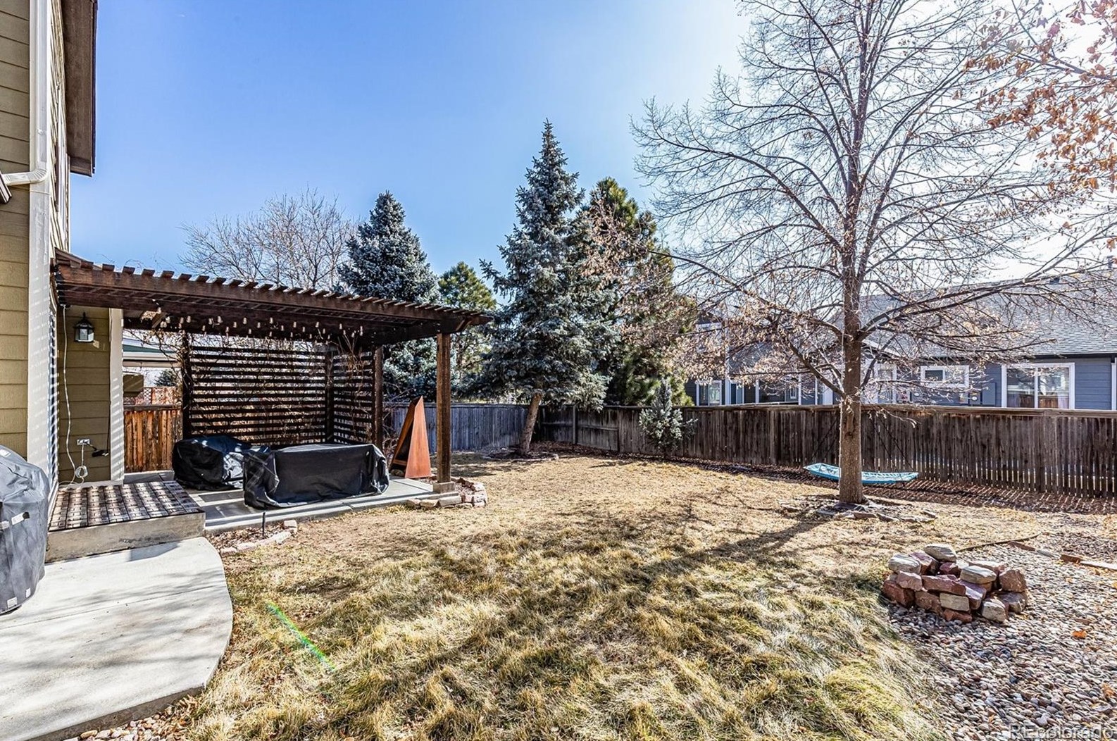 9441 Morning Glory Ln, Littleton CO 80130-4495 exterior