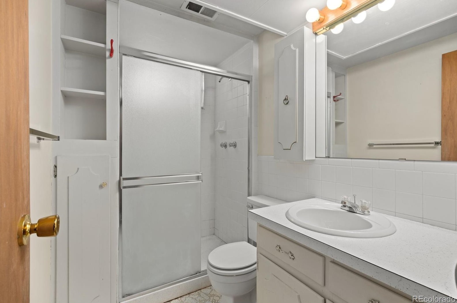 8262 70th Pl, Arvada CO  80004-1825 exterior