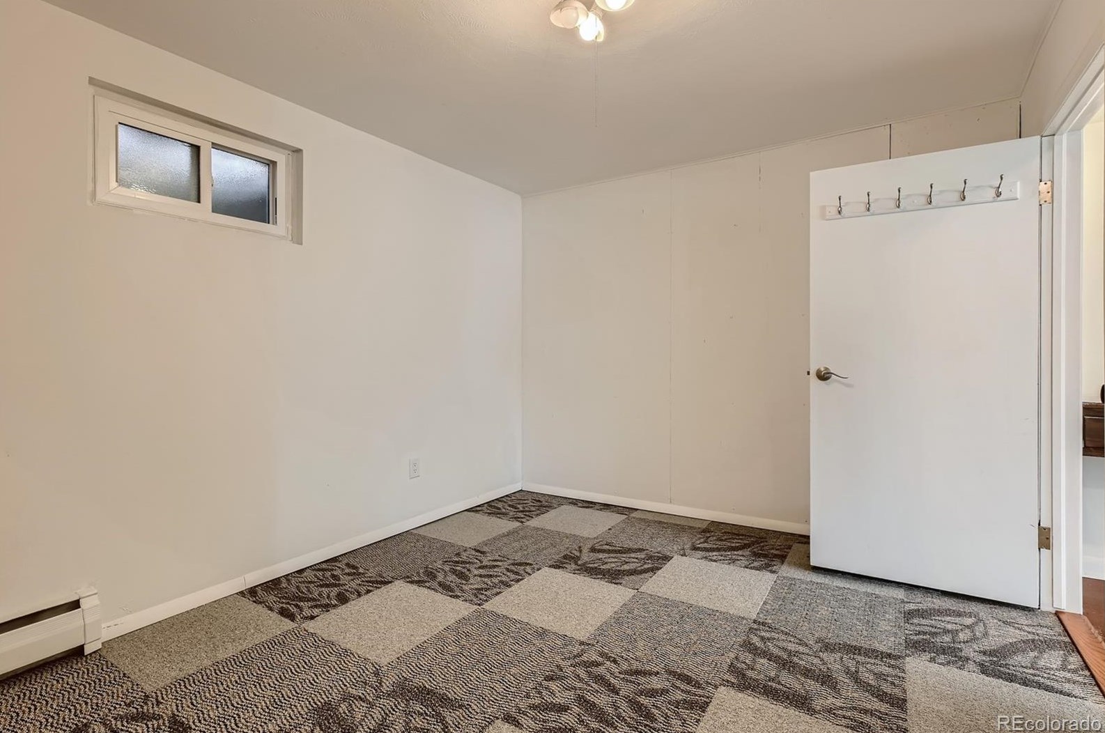 8021 Kendall Blvd, Littleton CO 80128-6071 exterior