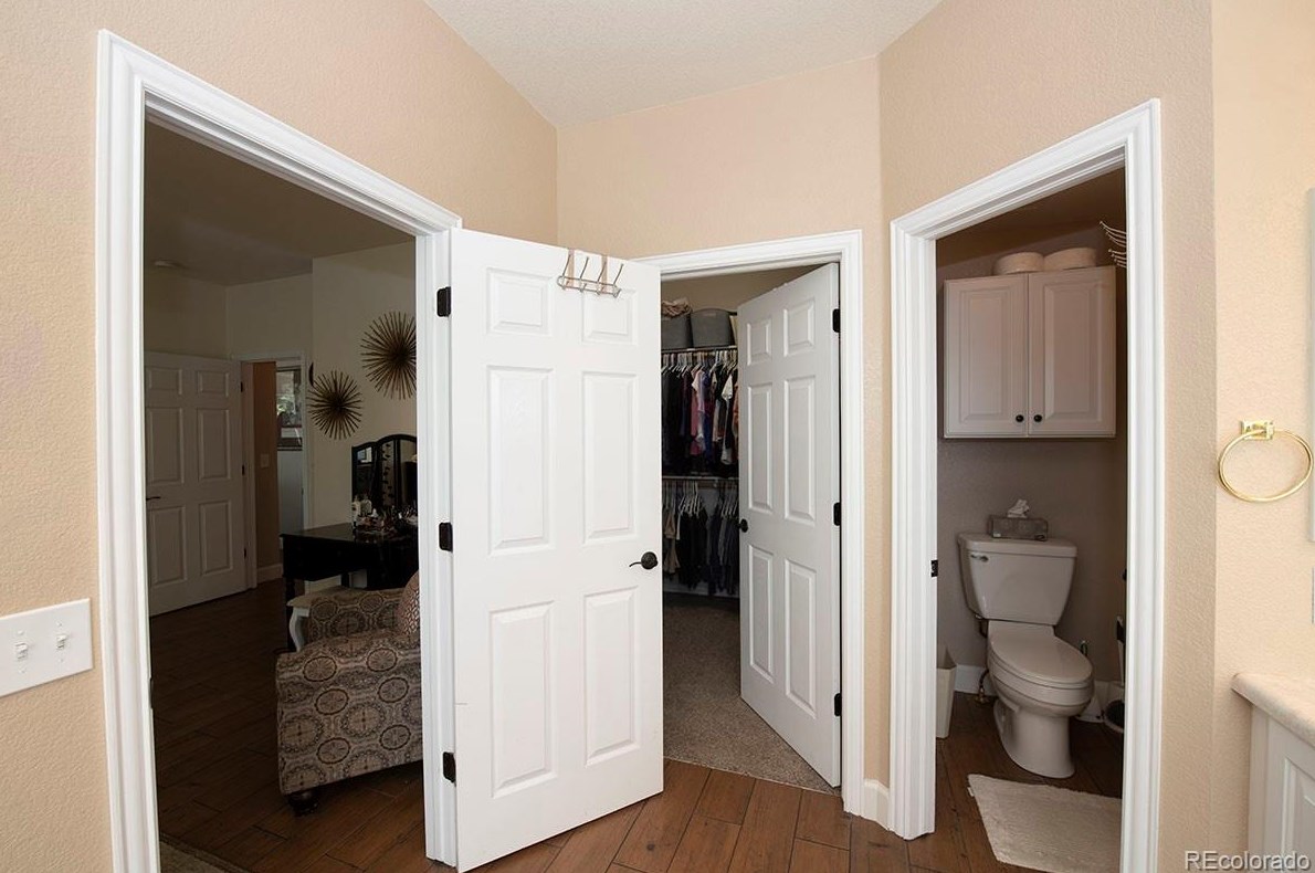 9698 Sylvestor Ct, Littleton CO 80129-6201 exterior