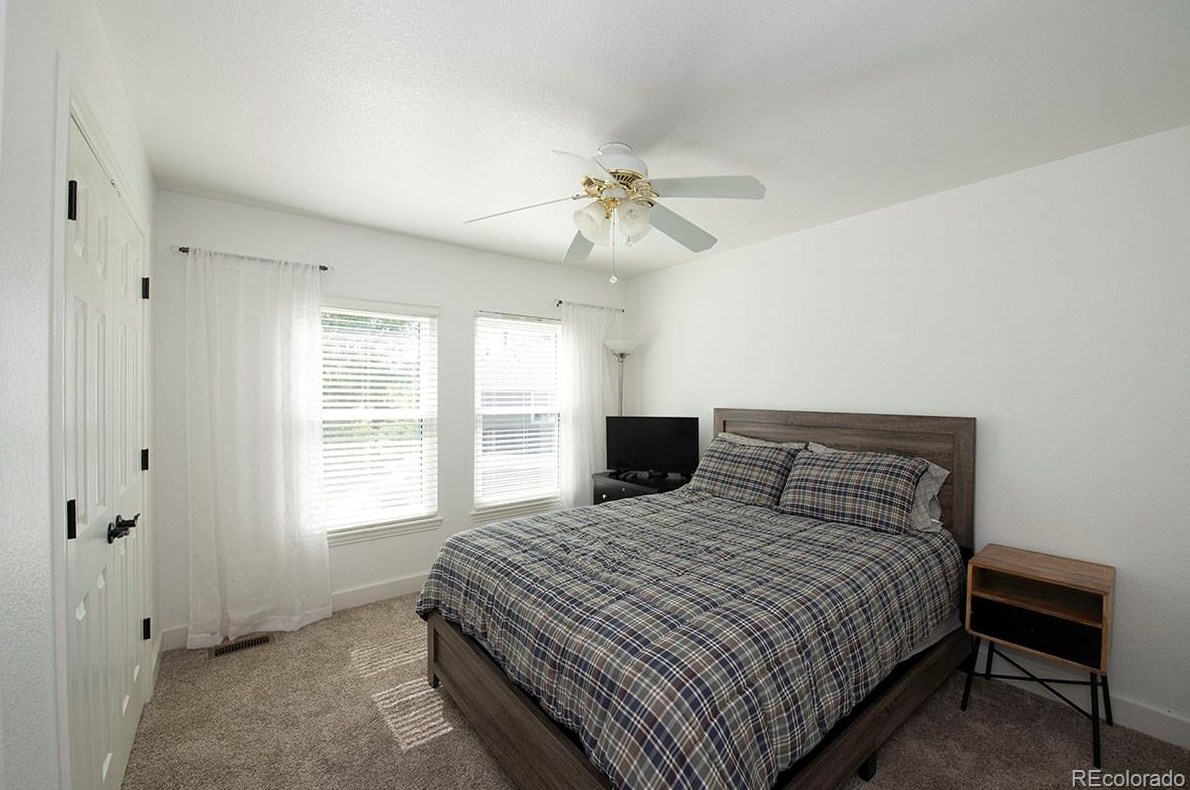 9698 Sylvestor Ct, Littleton CO 80129-6201 exterior