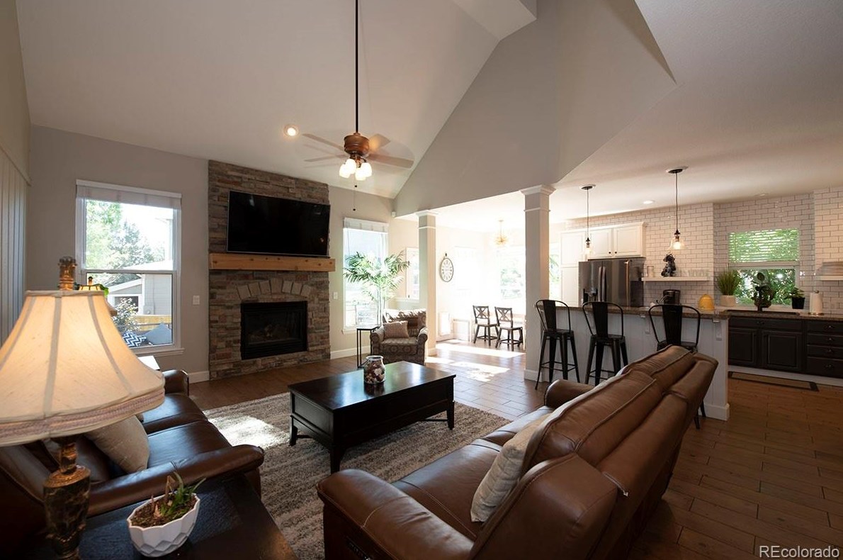 9698 Sylvestor Ct, Littleton CO 80129-6201 exterior