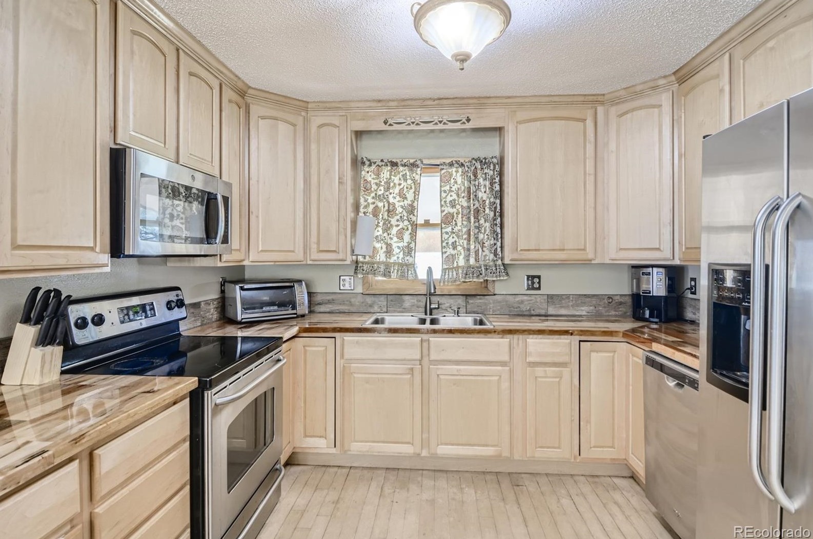 13340 Perry Park Rd, Palmer Lake CO 80118-6503 exterior