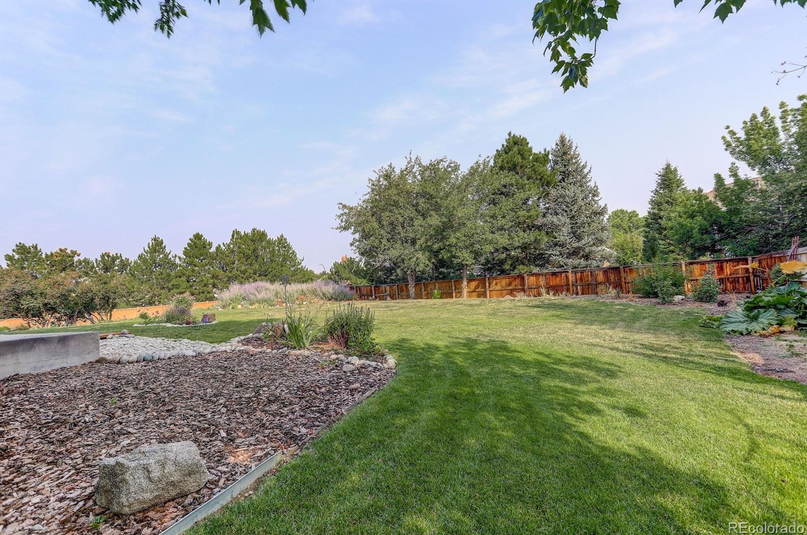 10005 Hughes Pl, Littleton CO  80126-4743 exterior