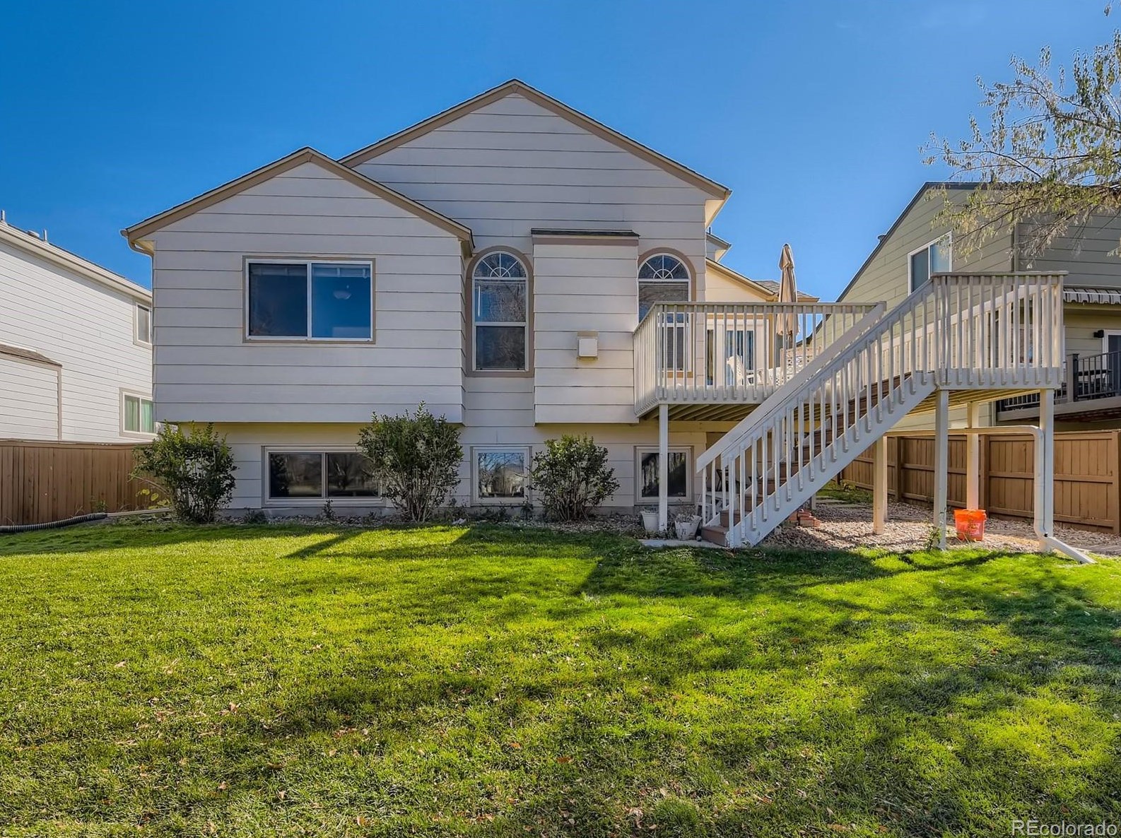 10203 Woodrose Ln, Littleton CO 80129-5418 exterior